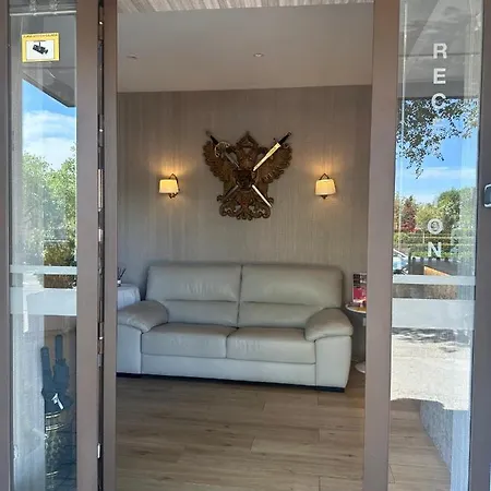 Guest house Plaza *